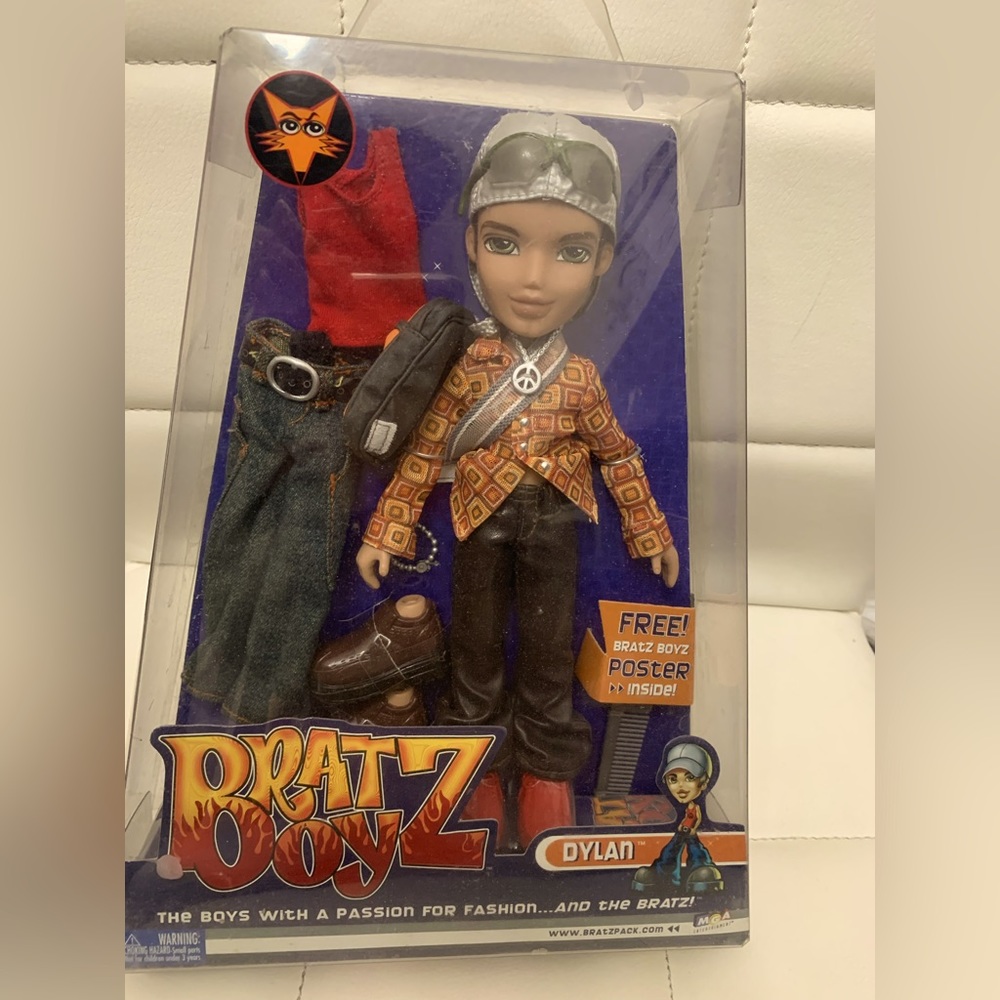 Bratz Boyz Dylan 2002 with Free Poster! Brand New!